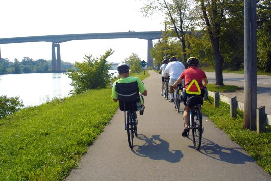 A cycling route with stretches along the Rideau Canal and Ottawa’s bike paths curated by Freewheeling Adventures.